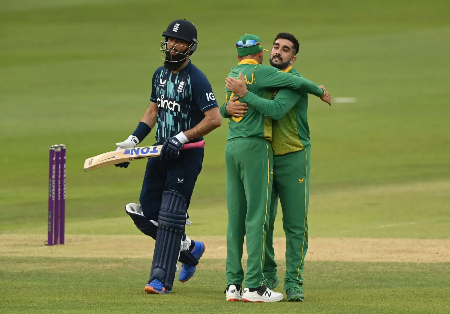 Ranking the Top 5 Spin Attacks Ahead of the T20 World Cup 2024: Spotlight on South Africa Ranking the Top 5 Spin Attacks Ahead of the T20 World Cup 2024: Spotlight on South Africa